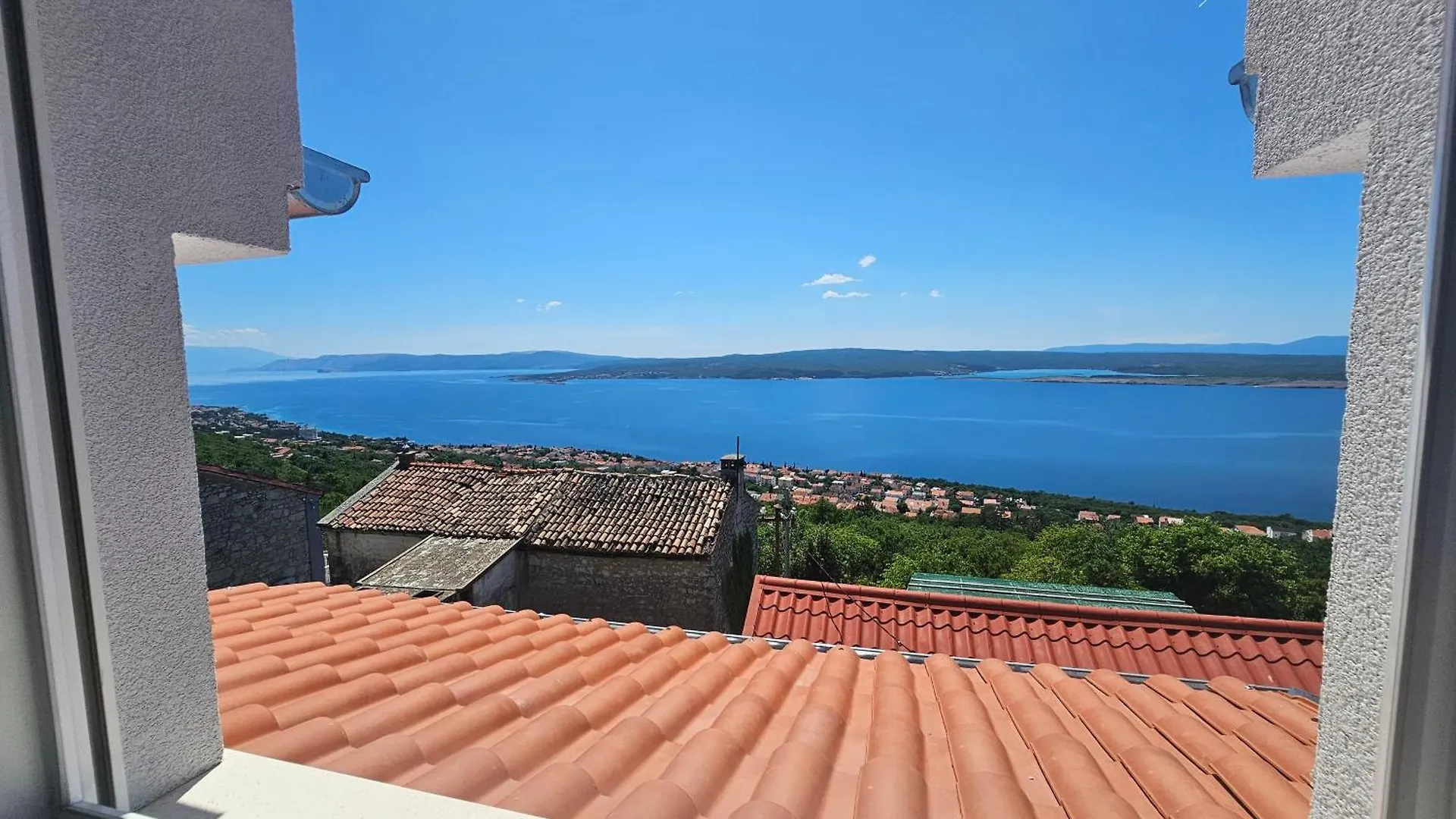 Lokvica Holiday House With Pool Dramalj